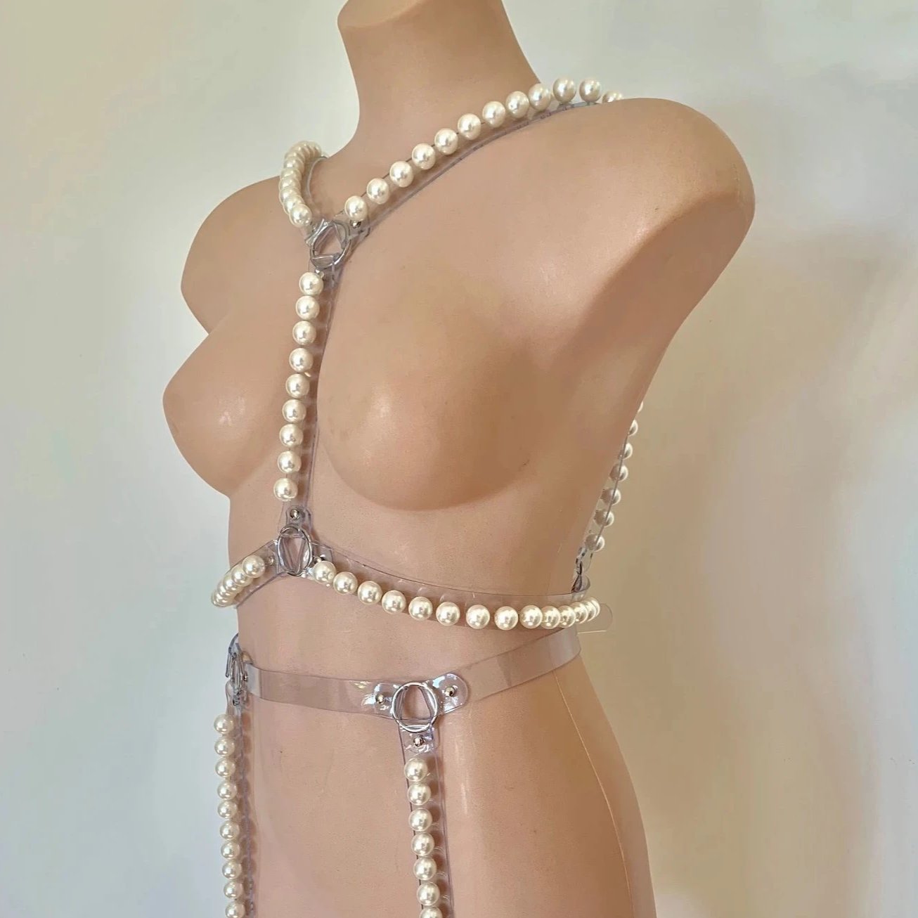 pearl harness
